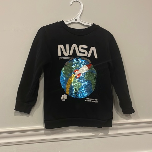 NASA Sweatshirt - Picture 1 of 2